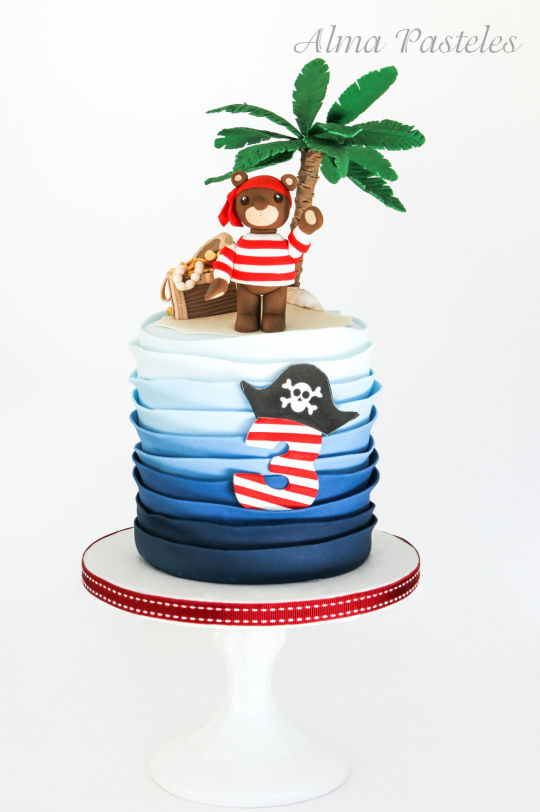 Gateau anniversaire pirate nounours - Cake Decor